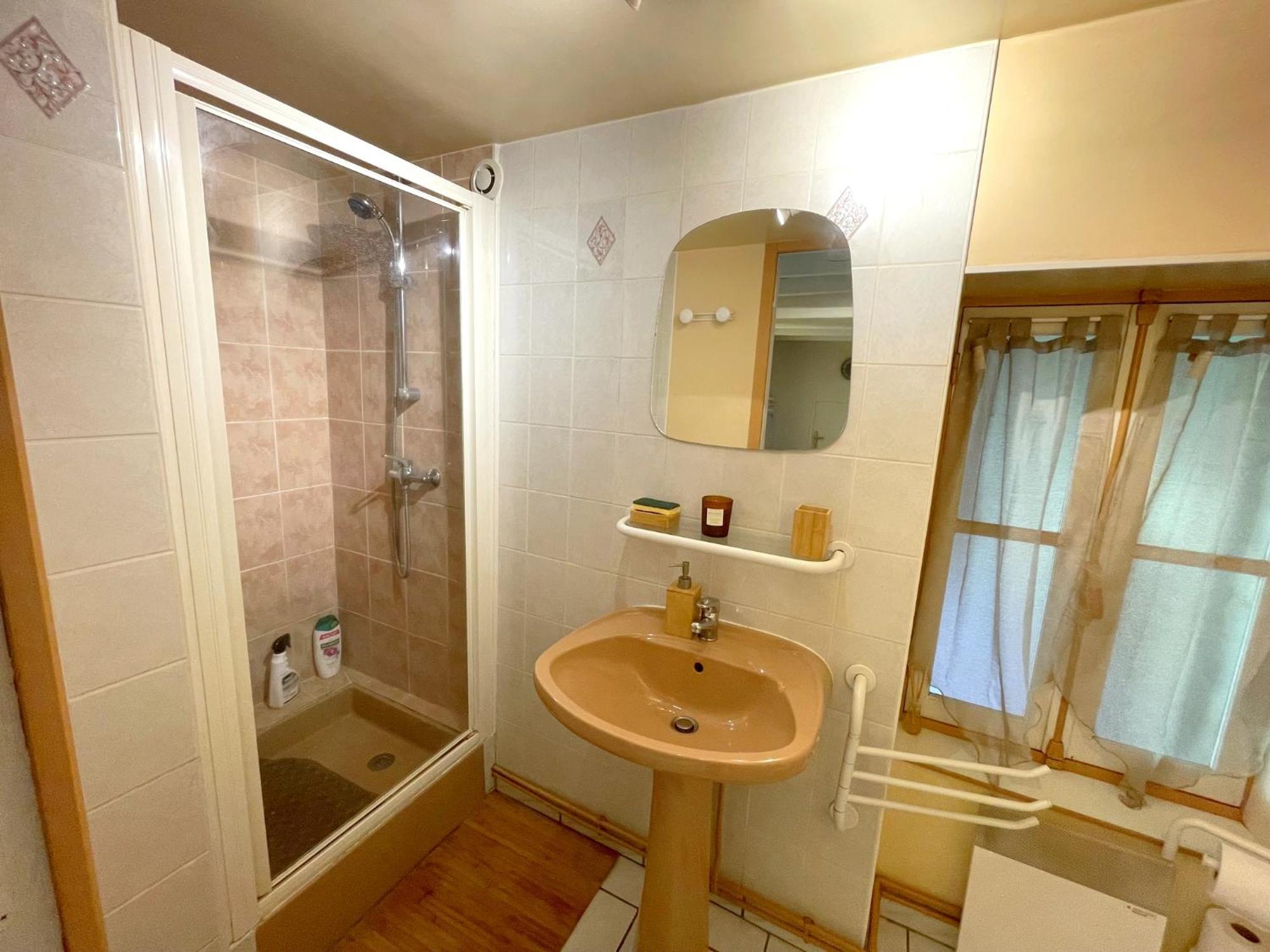 "Sainte Valiere", Appartement Calme Sur Cour Privative, Nevers Dış mekan fotoğraf